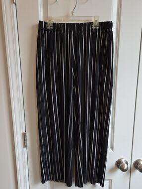 Jon & Anna Black And White Striped Flowy Pants
